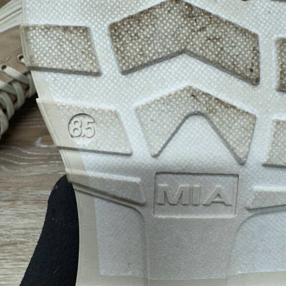 Mia Andie Sand High Lug Sole Hight Top Women's Size 8.5 - Picture 5 of 6